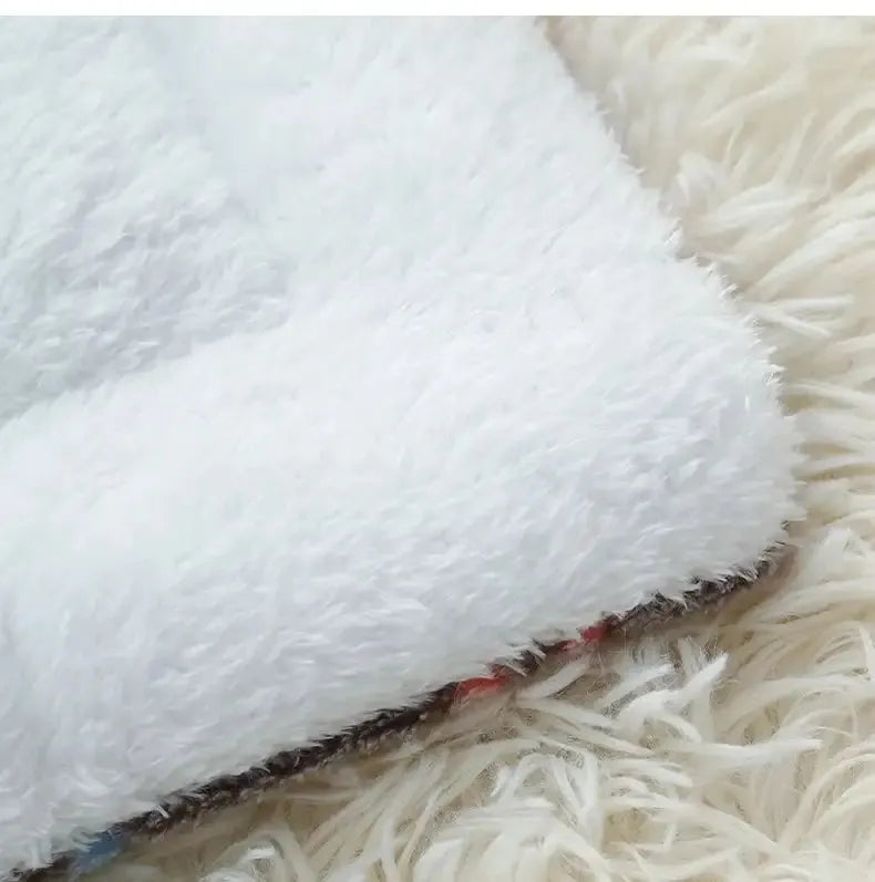 Matière du coussin chat rose