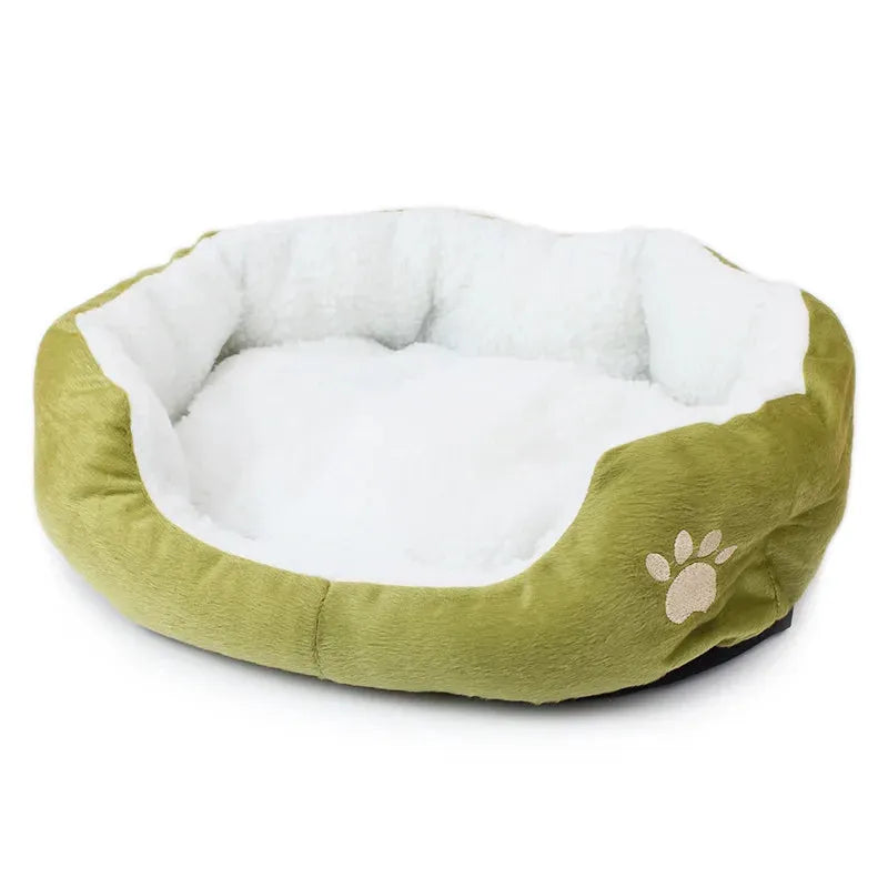 Coussin doux pour chat vert