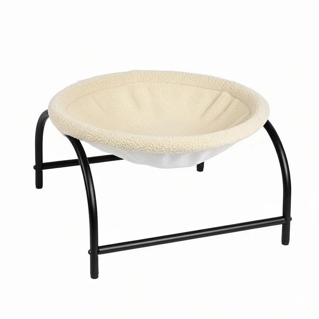 Panier en hauteur hamac de couleur blanc cassé